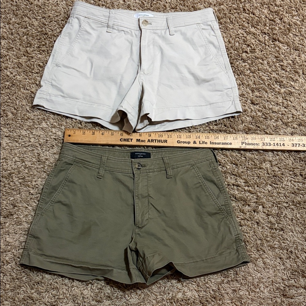 2 Banana Republic Women’s Casual Cotton Shorts - Olive and Beige SOLD TOGETHER